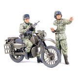 Tamiya 35245 M1:35 Motorrad mit 2 Figuren Jap.